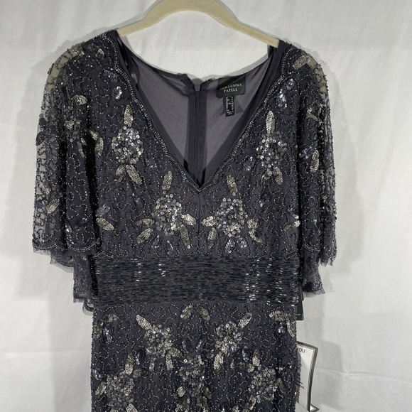 NWT Adrianna Papell Floral Beaded Mermaid‎ Capelet Gown in Gunmetal [SZ 2 ] - Picture 5 of 13